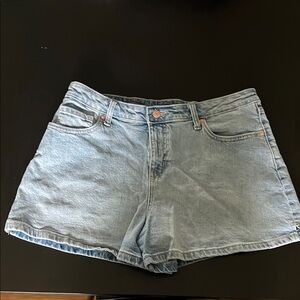 Wild Fable High Waisted Light Wash Denim Shorts